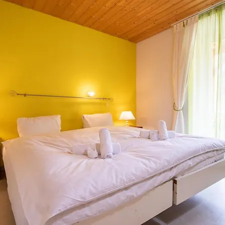 Haus Padrun 2 Apartment Arosa Exterior photo